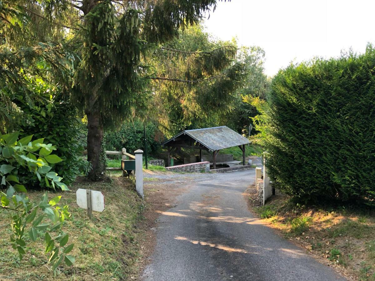 Aux Lettres Du Lavoir La Rivière-Saint-Sauveur エクステリア 写真